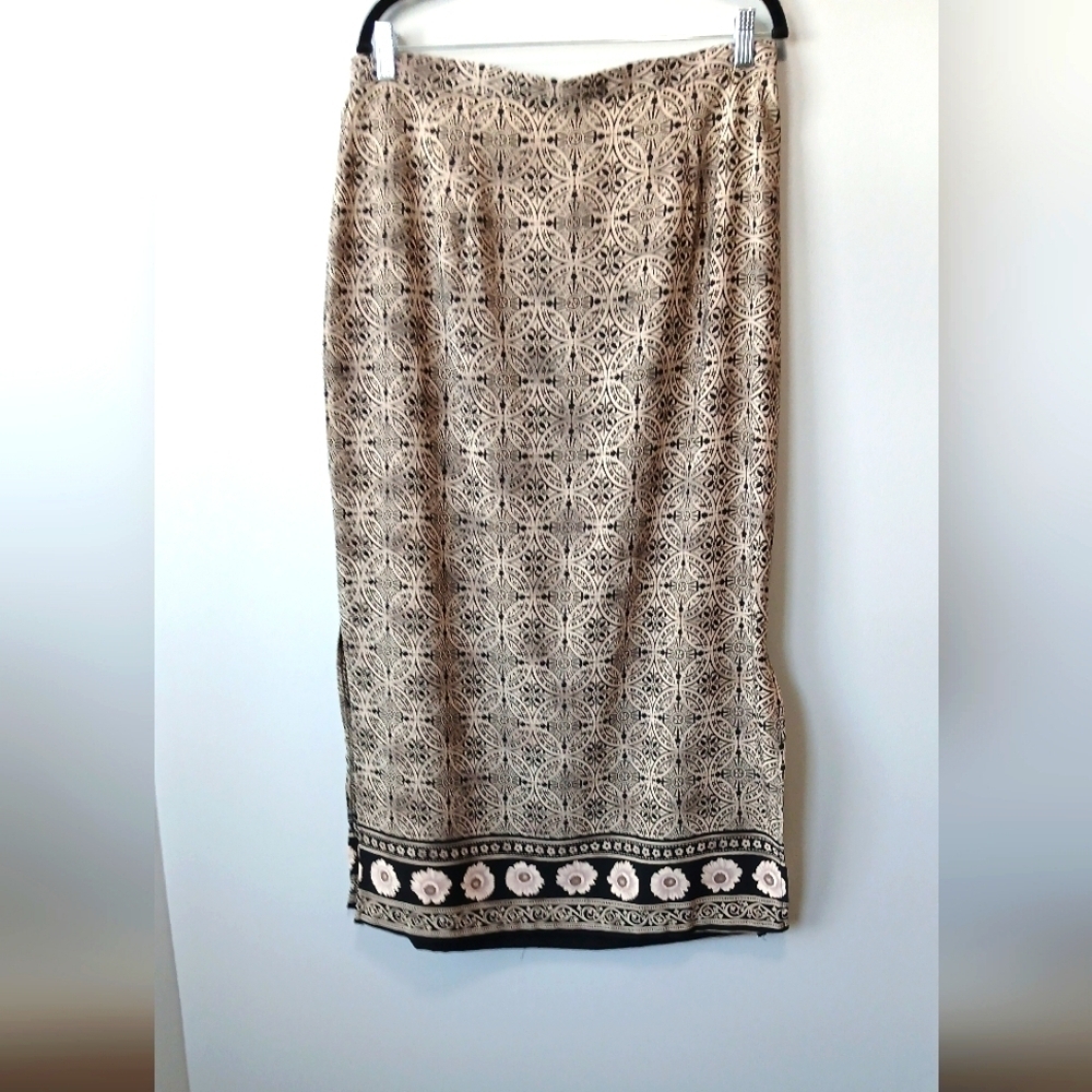 RIKKI J Geometric Floral Black Tan Maxi Skirt Womens Size 16 Boho Resortwear